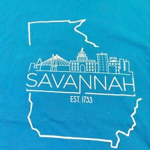 Savannah Georgia Skyline with outline of the State of Georgia Unisex T-Shirt 3XL